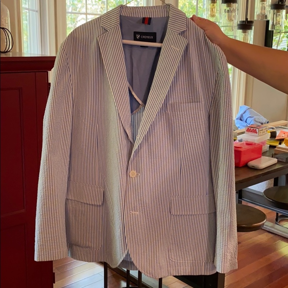Men’s Cremieux seersucker suit